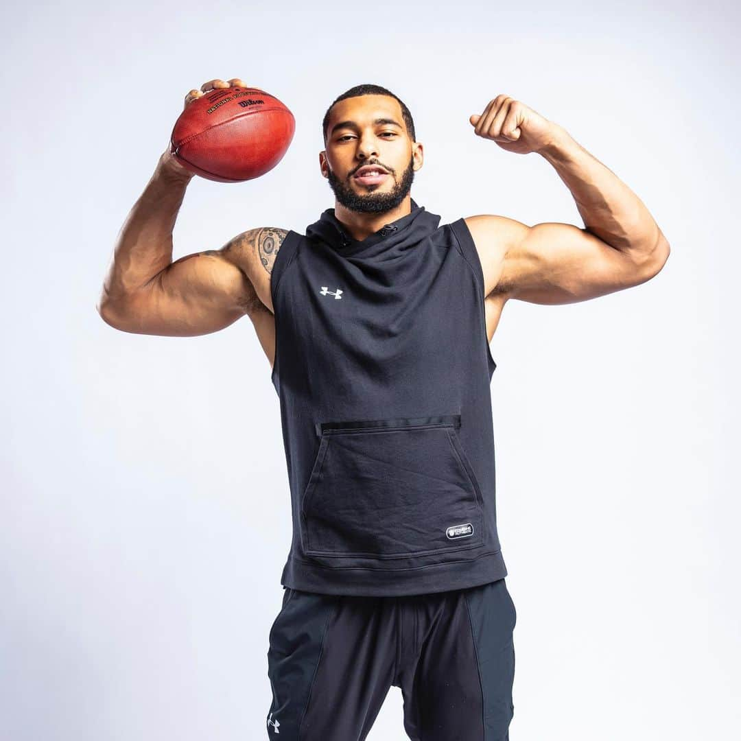 ワシントン・レッドスキンズさんのインスタグラム写真 - (ワシントン・レッドスキンズInstagram)「Who’s next? 😤 #NFLCombine 📸: Todd Rosenberg/AP」2月28日 0時35分 - commanders