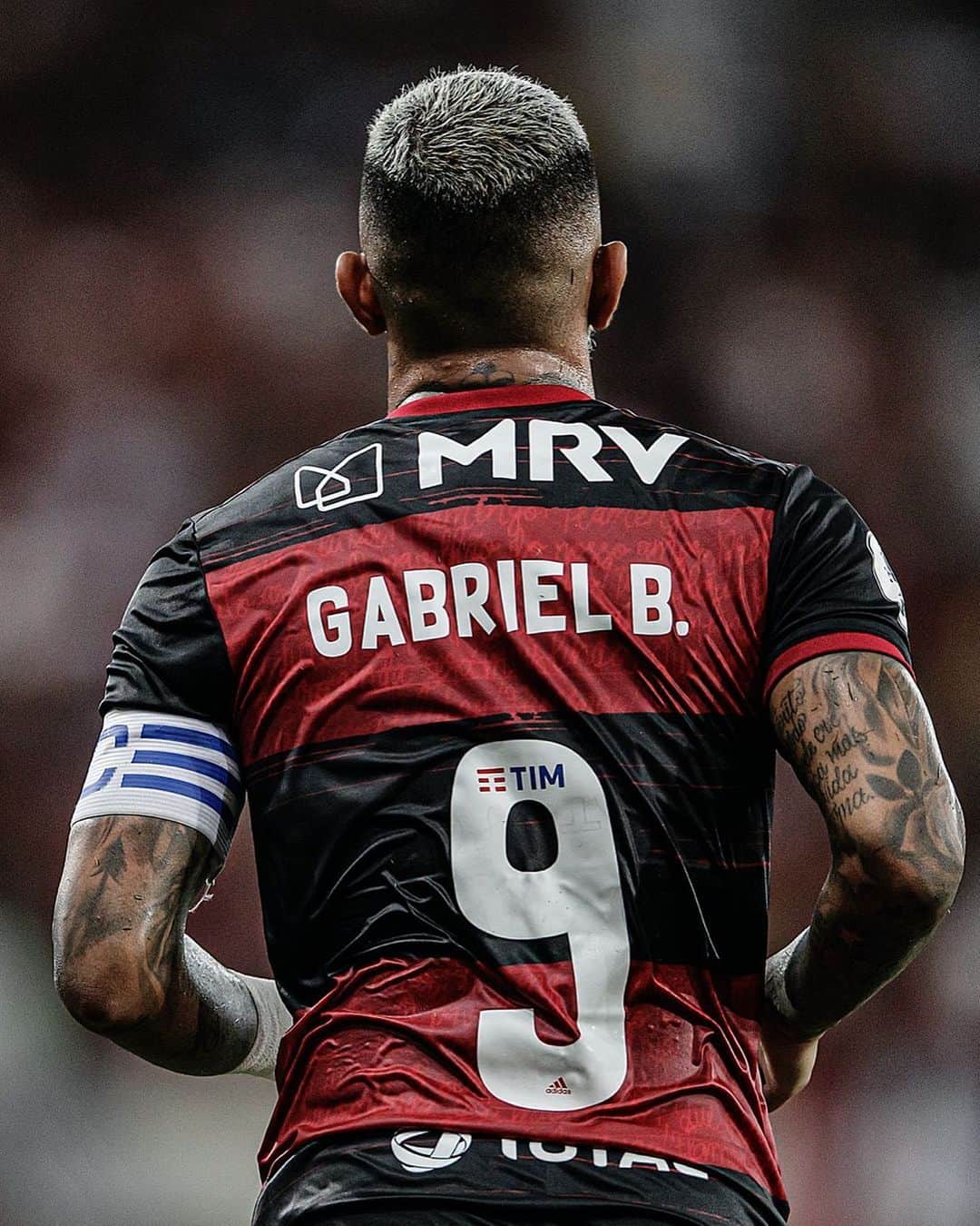 ガブリエウ・バルボーザ・アウメイダのインスタグラム：「@diegoribas10 @evertonri @diegoalves ©️❤️」