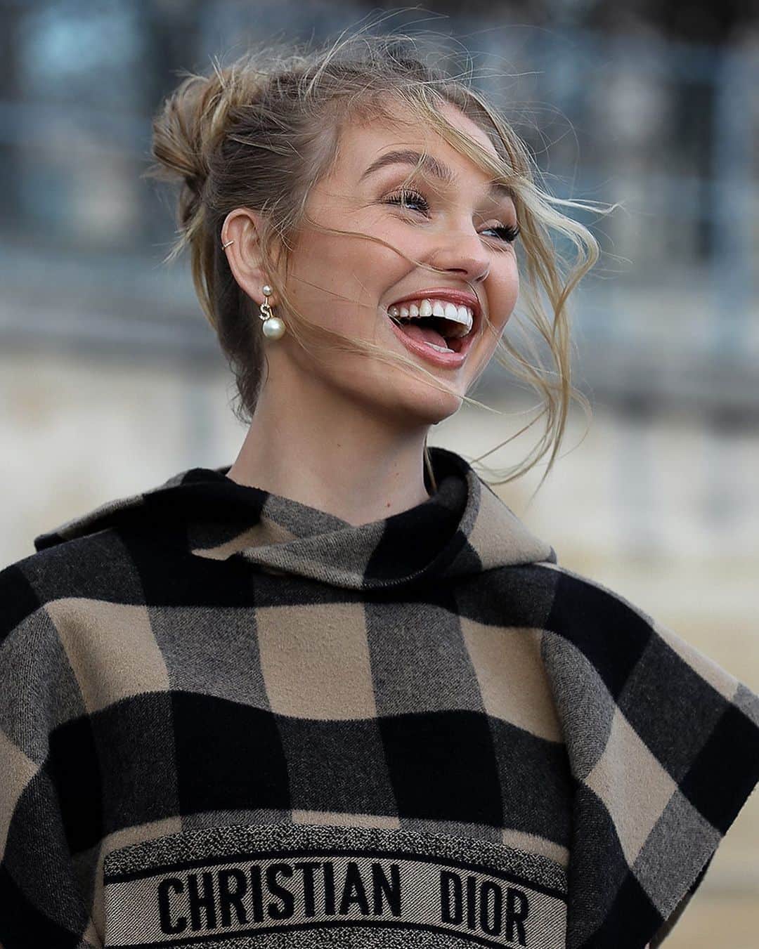 ロミー・ストリドのインスタグラム：「Caption this..」