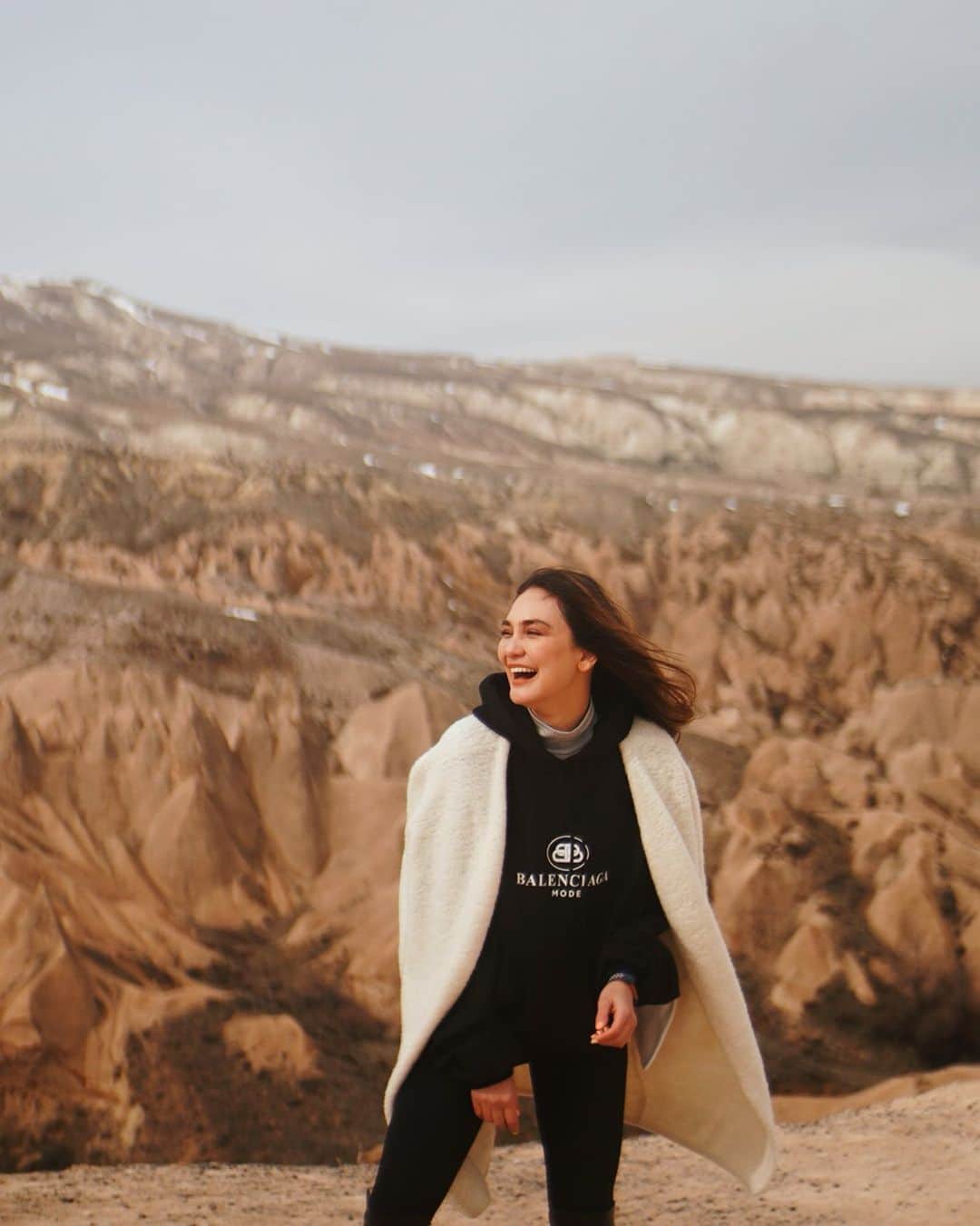 ルナ・マヤさんのインスタグラム写真 - (ルナ・マヤInstagram)「Go where you feel alive 🥳 #turkey #travelsecrets 📸 @zaki_muhammad_」2月27日 17時30分 - lunamaya