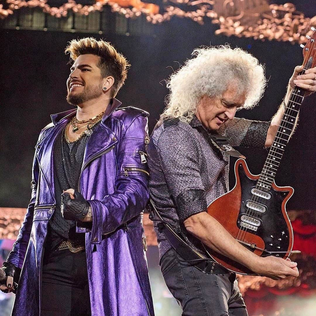 アダム・ランバートさんのインスタグラム写真 - (アダム・ランバートInstagram)「@brianmayforreal @officialqueenmusic #rhapsodytour」2月27日 17時25分 - adamlambert