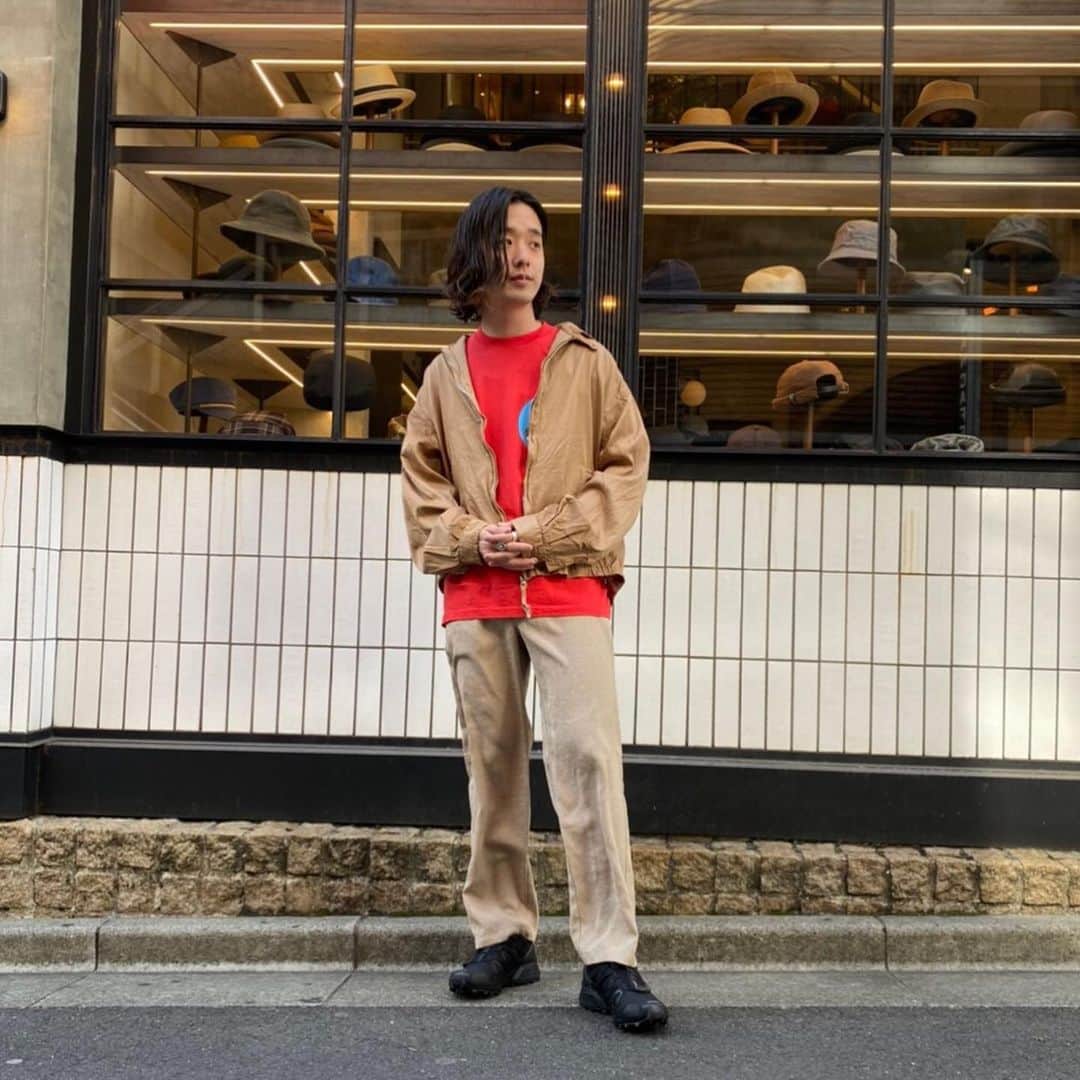 FREAK'S STORE渋谷さんのインスタグラム写真 - (FREAK'S STORE渋谷Instagram)「【Men's Styling】﻿ ﻿ ［item］﻿ ・SATINNAUGHTYB no.151-522-0003-0 ¥42,000+tax/ @ystrdystmrrw  color: beige size: M,L﻿ ﻿ ・inner KUNG-FU M TEE no.126-522-0007-0 ¥10,000+tax﻿ color: RED size: M,L ﻿ model tsugawa【173cm】 ﻿ #freaksstore #freaksstore_shibuya_mens #freaksstore20ss」2月27日 17時29分 - freaksstore_shibuya