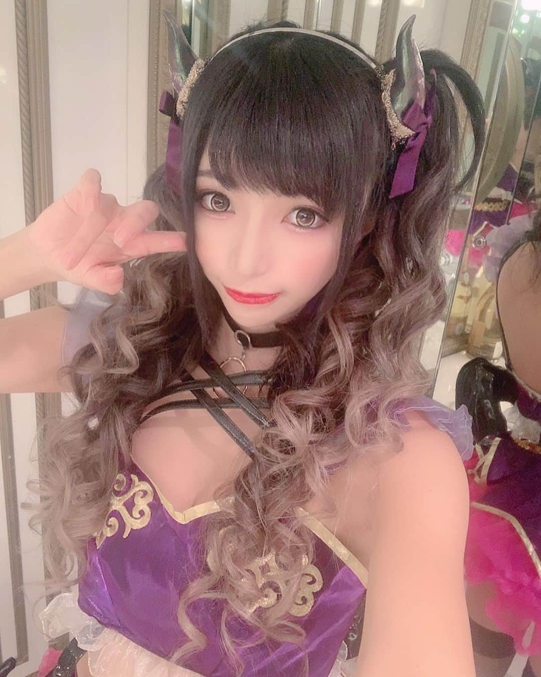 かえるちゃんさんのインスタグラム写真 - (かえるちゃんInstagram)「デビル👿悪魔 . . . 小悪魔ちゃん💋💋💋 初の福岡撮影会がとうとう明後日😖❣️ ぜひよろしくお願いします！ 予約はコチラ　http://photo-session-chance.com/20022912 ❤︎ ❤︎ ❤︎ #福岡撮影会 #japan #介護美容師 #撮影会モデル #ポートレート女子 #ポートレート撮影 #ポートレートしま専科 #被写体モデル #good_portraits_world #hueart_life #lovers_nippon_portrait #pasha_magagine #portrait_shot #写真好きな人と繋がりたい #お洒落さんと繋がりたい #角色扮演  #얼스타그램 #팔로우 #셀피 #コスプレイヤー #バーレスクヤバイ #バーレスク #ギャル #派手髪 #cosplay  #cosplayer  #cosplay_style  #followme #instagood」2月27日 17時47分 - k.kaeru