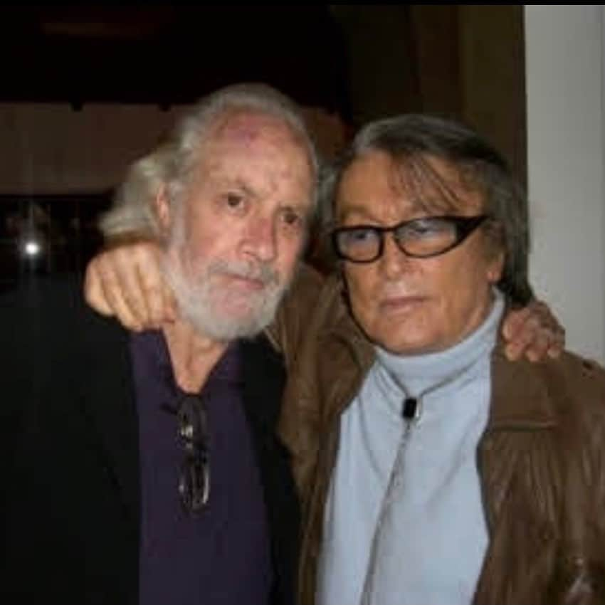 ブレット・ラトナーさんのインスタグラム写真 - (ブレット・ラトナーInstagram)「@the_robertevans #Producer and #BobTowne #Writer of #Chinatown @hilhavenlodge Sometimes I have to pinch myself to have had the opportunity to spend so much time with some of the most talented filmmakers in the world, the giants of our business. #BobEvans was the best mentor I could of ever had in this life and business. Best taste of anyone I ever met and not just for films and storytelling but for everything. Bob would read my scripts and help me decide if I should direct them....He would watch the directors cut of my films and give me notes never pulling any punches and probably helped me with some of the most important decisions I had to make in my life. I feel blessed and grateful that these men would mentor me and guide me through this crazy world I live in called #HOLLYWOOD No one has seen more ups and downs than #RobertEvans and there was no better screenwriter ever than #RobertTowne The fact that they were always spending time with me at my home and treated me as a friend and equal was the reason I had the inspiration and confidence to win! With them I always felt that I was in the presence of greatness and appreciated their openness to all my thousands of questions about the heydays of Hollywood. Their generosity of spirit was what gave me the conviction that I could do it and do it big. I didn’t pick their brains I ate them! Get the new book by #SamWasson The Big Goodbye: Chinatown and the Last Years of Hollywood.」2月27日 18時54分 - brettrat