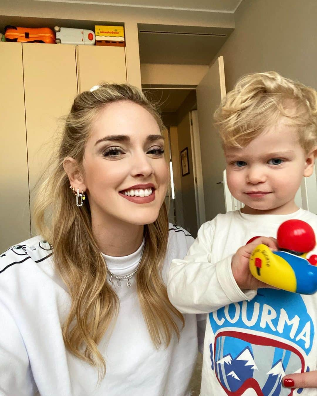 キアラ・フェラーニさんのインスタグラム写真 - (キアラ・フェラーニInstagram)「Nobody’s cooler than him 💞」2月28日 1時59分 - chiaraferragni