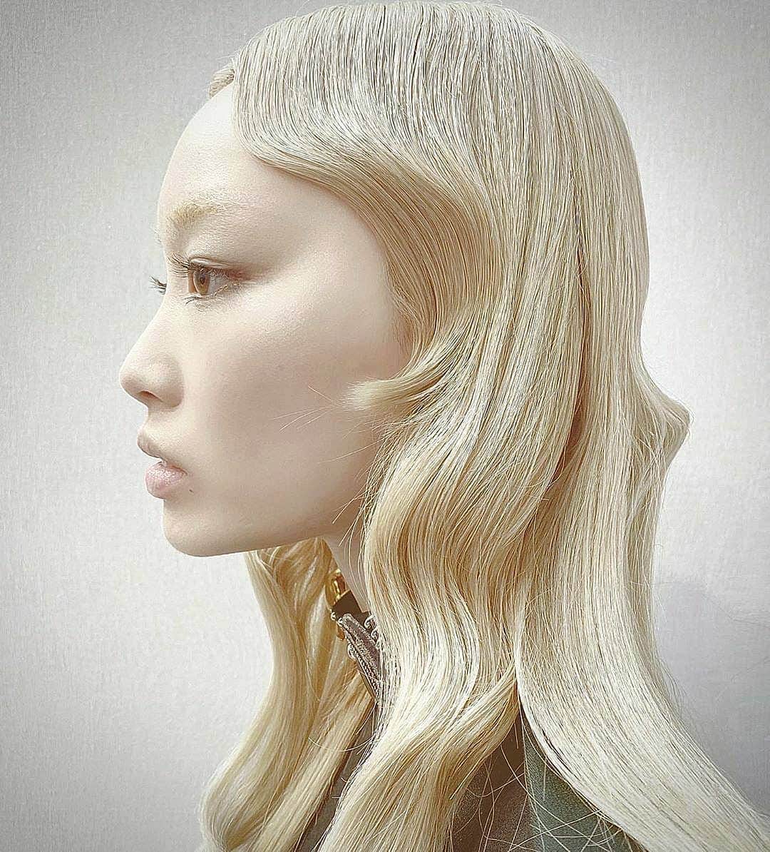 フェルナンダ・リーのインスタグラム：「@guidopalau for @chloe 🥰」