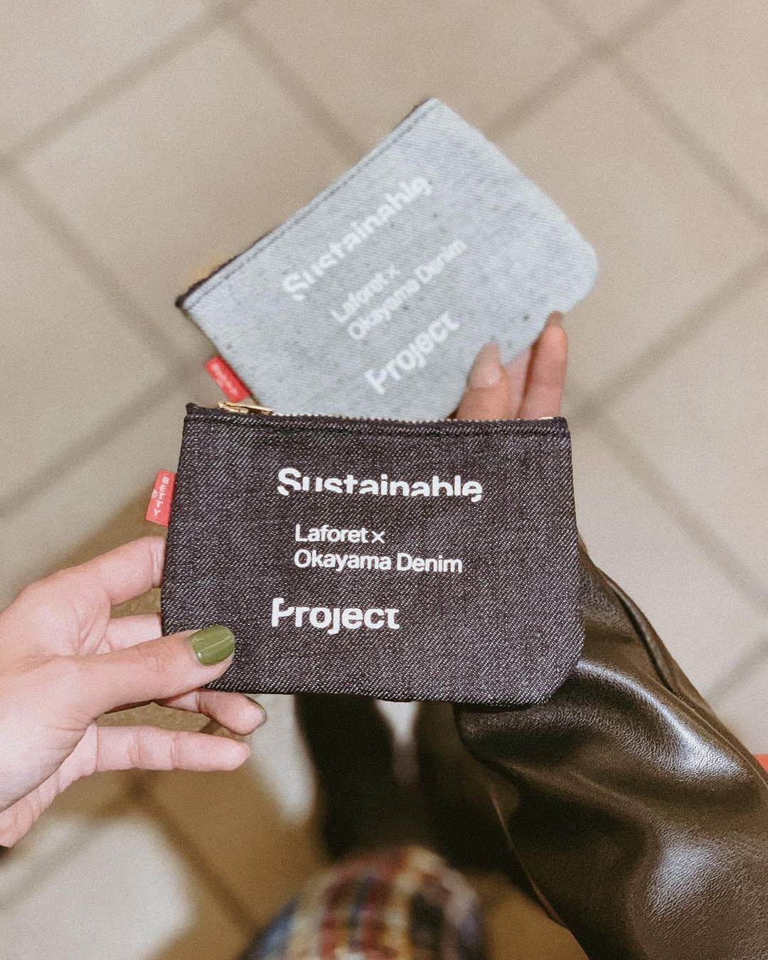 神林真里さんのインスタグラム写真 - (神林真里Instagram)「ラフォーレ原宿で開催されている【Sustainable Project Laforet × Okayama Denim】👖♻️﻿ ﻿ 国産ジーンズの発祥、岡山デニムの廃材を再利用したサステイナブルなプロジェクト。﻿ ﻿ 切れ端や残反で作られた限定アイテムはどれもとっても魅力的なデザインのものばかりでした✨﻿ ﻿ 館内で5,000円以上購入すると、先着5,000名限定でノベルティのプレゼントもあるのでチェックしてね！﻿ イベントは3/15(日) まで開催✔️﻿ ﻿ ﻿ ﻿ ﻿ ﻿ ﻿ ﻿ ﻿ ﻿ ﻿ ﻿ ﻿ @laforet_h﻿ #PR #ラフォーレ原宿 #laforetharajuku #sustainableprojectlaforet #okayamadenim #sustainablefashion #fashion #harajuku #denimlover #サスティナブル #リサイクル #デニム #デニム好き」2月27日 23時53分 - maripo_jp