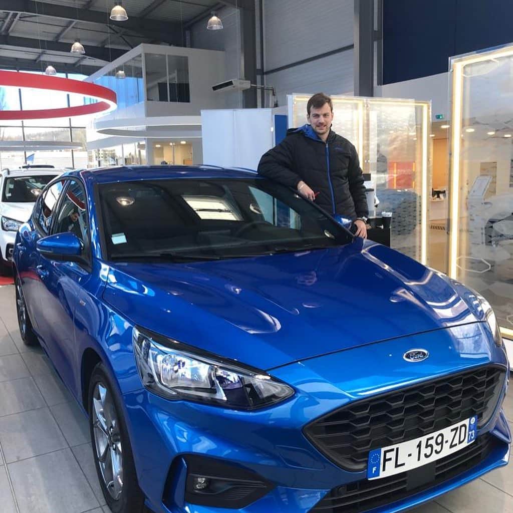 クリストフ・ルメートルのインスタグラム：「Au volant de cette voiture qui me conduira jusqu’au JO de Tokyo. Merci encore à @ford_chambery_ de me mettre à disposition cette Ford focus pour m’aider dans mes déplacements pour ma préparation olympique et pour tous mes rendez-vous professionnels. #ford #fordfocus」