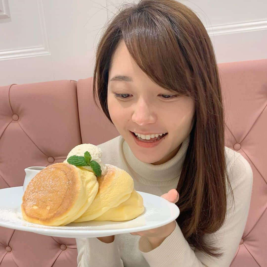 竹崎由佳さんのインスタグラム写真 - (竹崎由佳Instagram)「⁑ 今日は、所さんのそこんトコロの放送は お休みです🌟  18時55分〜「ＩＫＫＯの奇跡の瞬間大連発！まぼろし～　#衝撃映像」が 放送されます💪 今回はゲストハウスとジムで、 衝撃映像 をみました！ マッチョ軍団に囲まれて 衝撃映像 をみている様子も 衝撃映像 です。ご覧ください！ ※写真は全然関係ありません。」2月28日 9時55分 - yuka__takezaki