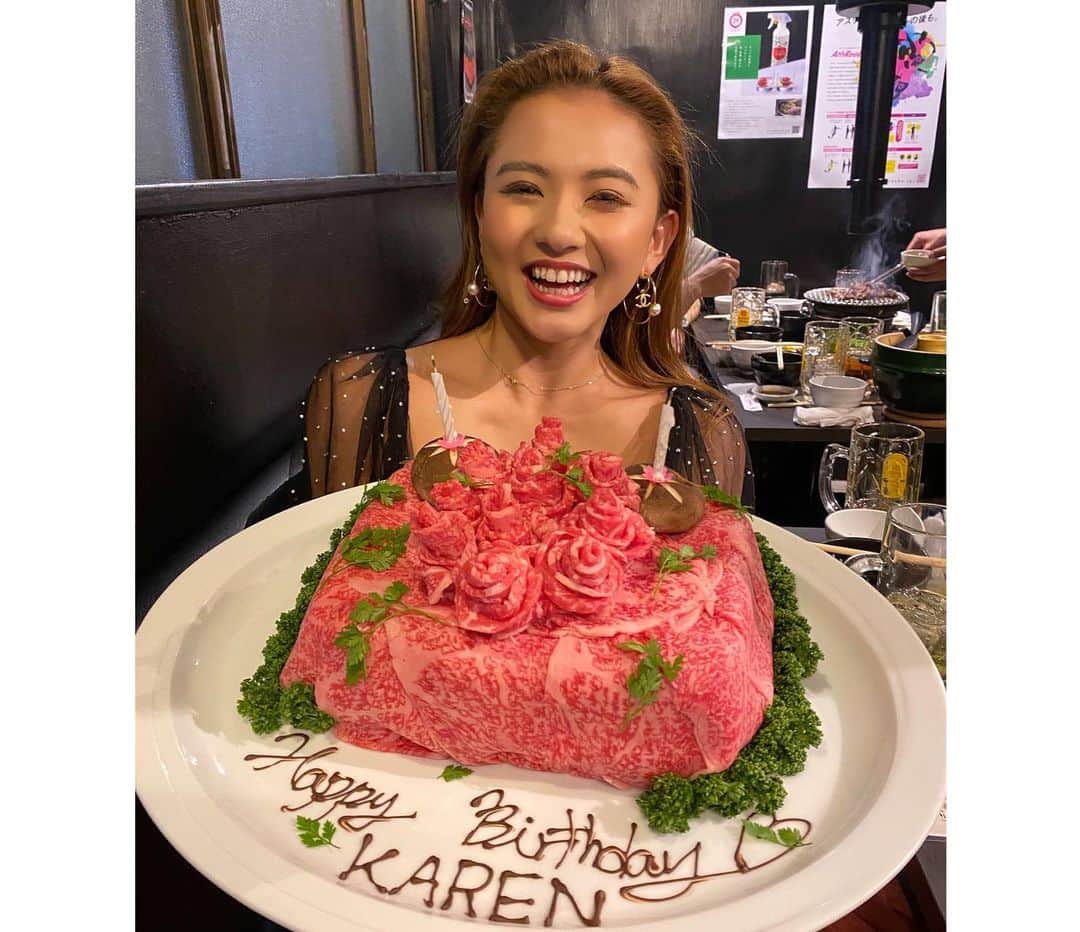 乾雅人さんのインスタグラム写真 - (乾雅人Instagram)「大阪タレ焼肉 まる29@三軒茶屋 SASUKE出場者のみんなに「2月◯日焼肉会やろうと思うけど、どう？」と声を掛けて(半分くらい集まればいいか)と思ったらまさかの全員参加 笑 大宴会になりました。 お店からKARENちゃんのお誕生日肉ケーキも登場。 あー 面白かった。 武尊選手も試合まで1ヶ月なのにありがとう！ おつかれさまでした。」2月28日 2時29分 - inuimasato