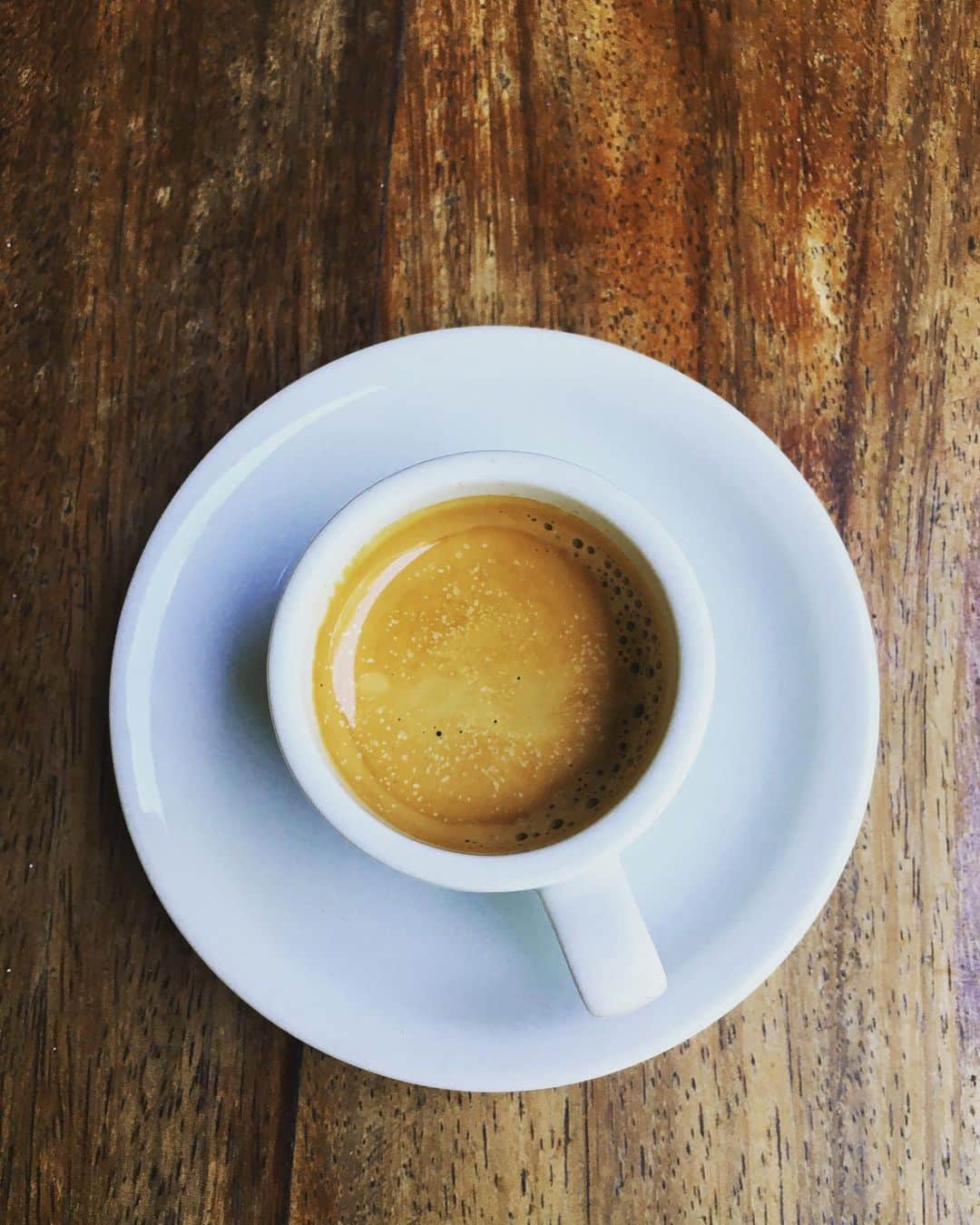 ステファノ・カルーゾのインスタグラム：「From the farm into the ☕️ / Somewhere in Granada 🇳🇮 #vacation2020 #nicaragua #granada #coffee #coffeelover #tasteoflove #travelphotography #wanderlust #ciaobelli」