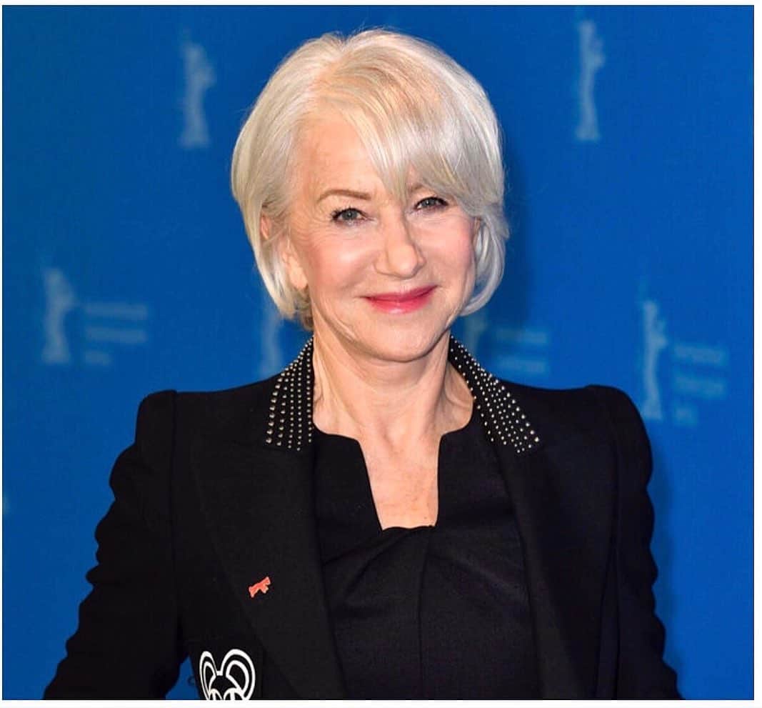 NINA PARKさんのインスタグラム写真 - (NINA PARKInstagram)「Yesterday Day2 Press & Red Carpet w Dame Helen Mirren @HelenMirren for 70. Intl. Filmfestival @Berlinale ✨_____________________________________________ #LOREAL @mrs_soley || #Hair @denniscreuzberg || #MakeUp by Me @ninaparkbeaute for @ballsaal_artist_mgmt used #Products @lorealmakeup  ________________________________________________ #HelenMirren #Berlinale #actress #celeb #beauty #mua #style #redcarpet #glam #hommage  #instatravel #헬렌미렌 #연예인 #레드카펫 #메이크업 #헤어스타일 #로레알 #ヘレン・ミレン #セレブ #レッドカーペット #メイクアップ #髪型 #ロレアル」2月28日 19時37分 - ninaparkbeaute