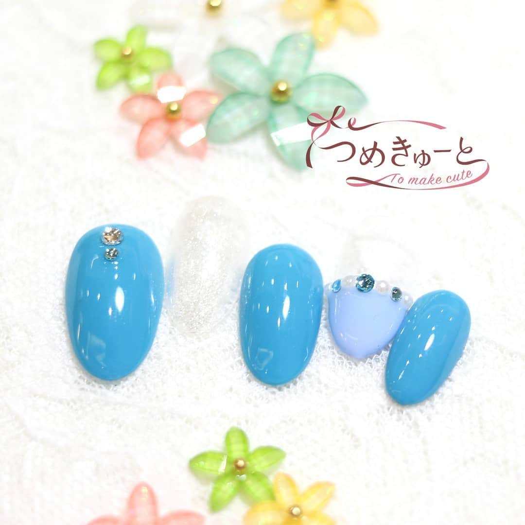 のインスタグラム：「❀✿春ネイル✿❀Spring nails 2020  春デザイン｜Mar. 1～May.31 No.236 税抜価格 3,000円（税込価格3,300円）  ご予約はこちらへ→www.tomakecute.com  #つめきゅーと #春ネイル  #ネイル #ねいる #ネイルアート #ネイルサロン #津田沼 #稲毛 #新浦安 #成田 #川口前川 #Springnails #nailart #nail salon #speedy #gel nails #美甲 #光療指甲」
