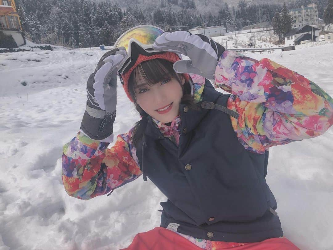 西潟茉莉奈さんのインスタグラム写真 - (西潟茉莉奈Instagram)「. . ⛄️❄️ . . #ロケ生写真」2月28日 20時05分 - marina_1016.n