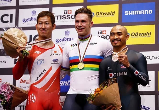 のインスタグラム：「自転車トラック種目の世界選手権、男子ケイリンで脇本雄太選手が銀メダルを獲得しました🎉 🚴2020 UCI Track Cycling World Championships🚴 [Keirin Men] 🥈脇本雄太/Yuta Wakimoto  #脇本雄太 #YutaWakimoto #自転車 #ケイリン #Cycling #uci_track #Keirin #がんばれニッポン #TEAMNIPPON #japaneseolympiccommittee #全員団結 . 📸ロイター/アフロ」