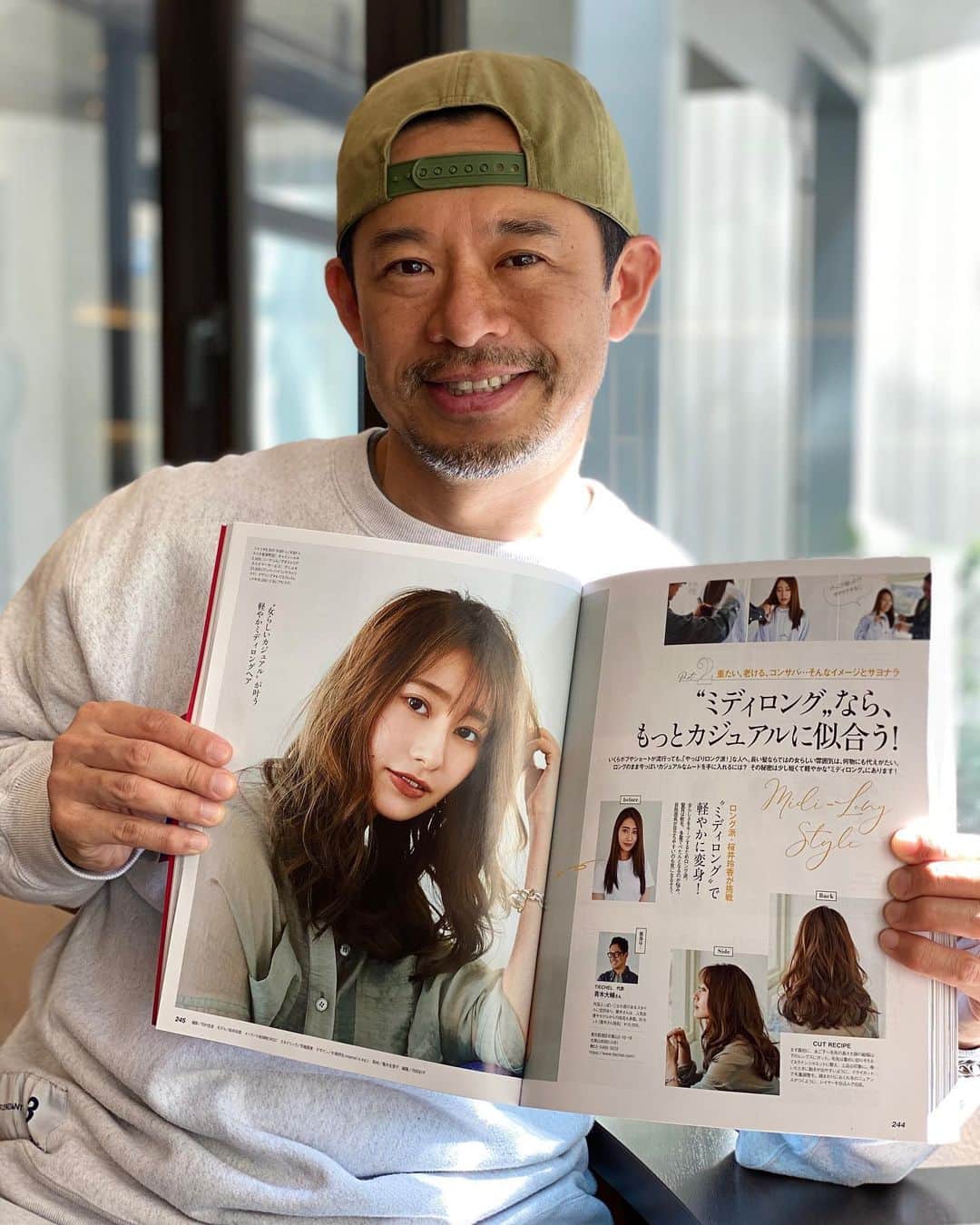 青木大輔さんのインスタグラム写真 - (青木大輔Instagram)「CLASSY 4月号 「髪を切ろう！」ページで担当させて頂きました！ モデルは @reika_s16 です🙌🏽 セミロングのスタイル提案してます💇🏻‍♀️ イメージは少し可愛さもある大人っぽい感じでつくってみました。 カラーは @katsu_goto に任せました！ハイライトを入れてトナー乗せてます！ … 是非手にとって見てみてください🙏🏽 @classy_mag_insta  @reika_s16  @tiechel_press  @tiechel_official」2月28日 12時50分 - daisukeaoki_tiechel