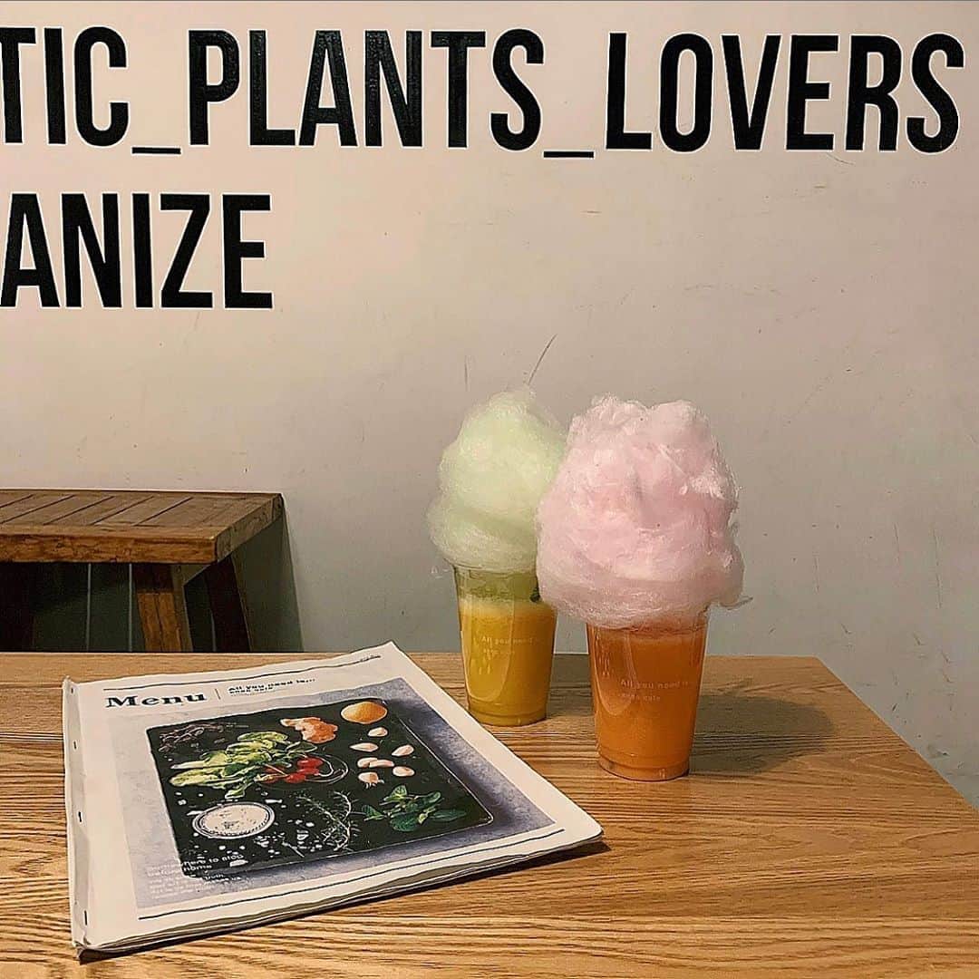 前山奈津巴のグルメインスタ