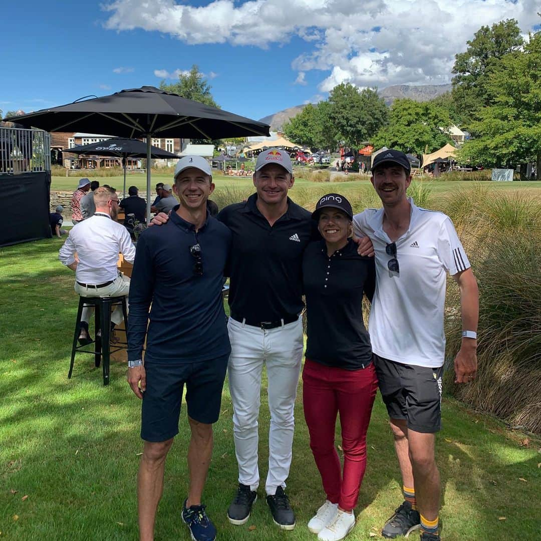 ボーデン・バリットさんのインスタグラム写真 - (ボーデン・バリットInstagram)「So grateful to be part of the @nzopengolf and play with @pernillagolf this week. I had so much fun but my nervous system will be enjoying a break this weekend 😅 Special thanks to my caddie and pal @cluffy08 you were right most of the time 😉」2月28日 16時05分 - beaudenbarrett