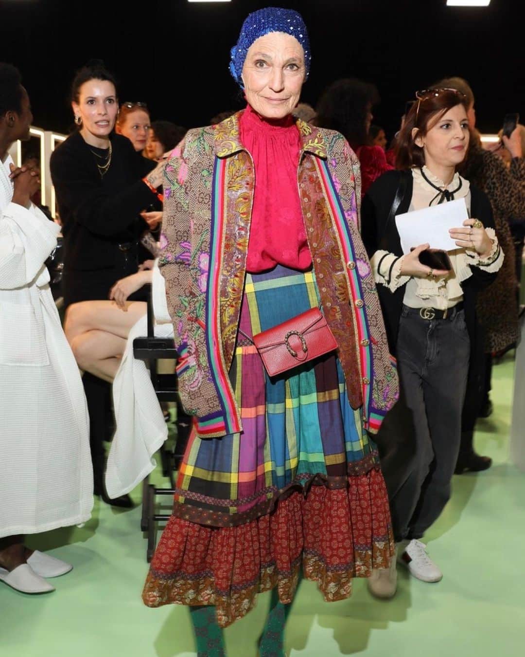 夏木マリさんのインスタグラム写真 夏木マリinstagram Why Inspiring Women Over 60 Are The Season S Front Row Mvps Japanese Actress Mari Natsuki Rocking Riccardo Tisci S Biker Chic Leather Burberry Trenches At The Age Of 67 The Outfits Biancajagger