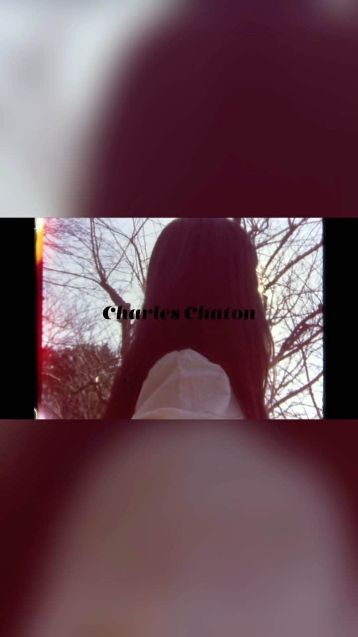 のインスタグラム：「@charles_chaton  Direction and film @n_perez_ ﻿ Model @amywotsit ﻿ Hair&make up: @mirisawaki ﻿ ﻿ ﻿ 話しているのも、鼻歌を歌ってるのも私です。本当の自分の声って普段聞かないから違和感🙃」