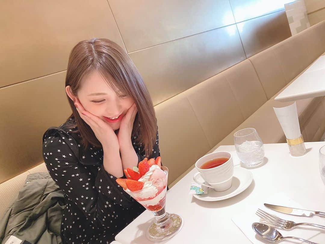 鈴木咲さんのインスタグラム写真 - (鈴木咲Instagram)「女子っぽい食べ物食べてきた」2月28日 17時58分 - sakisuzuki1103