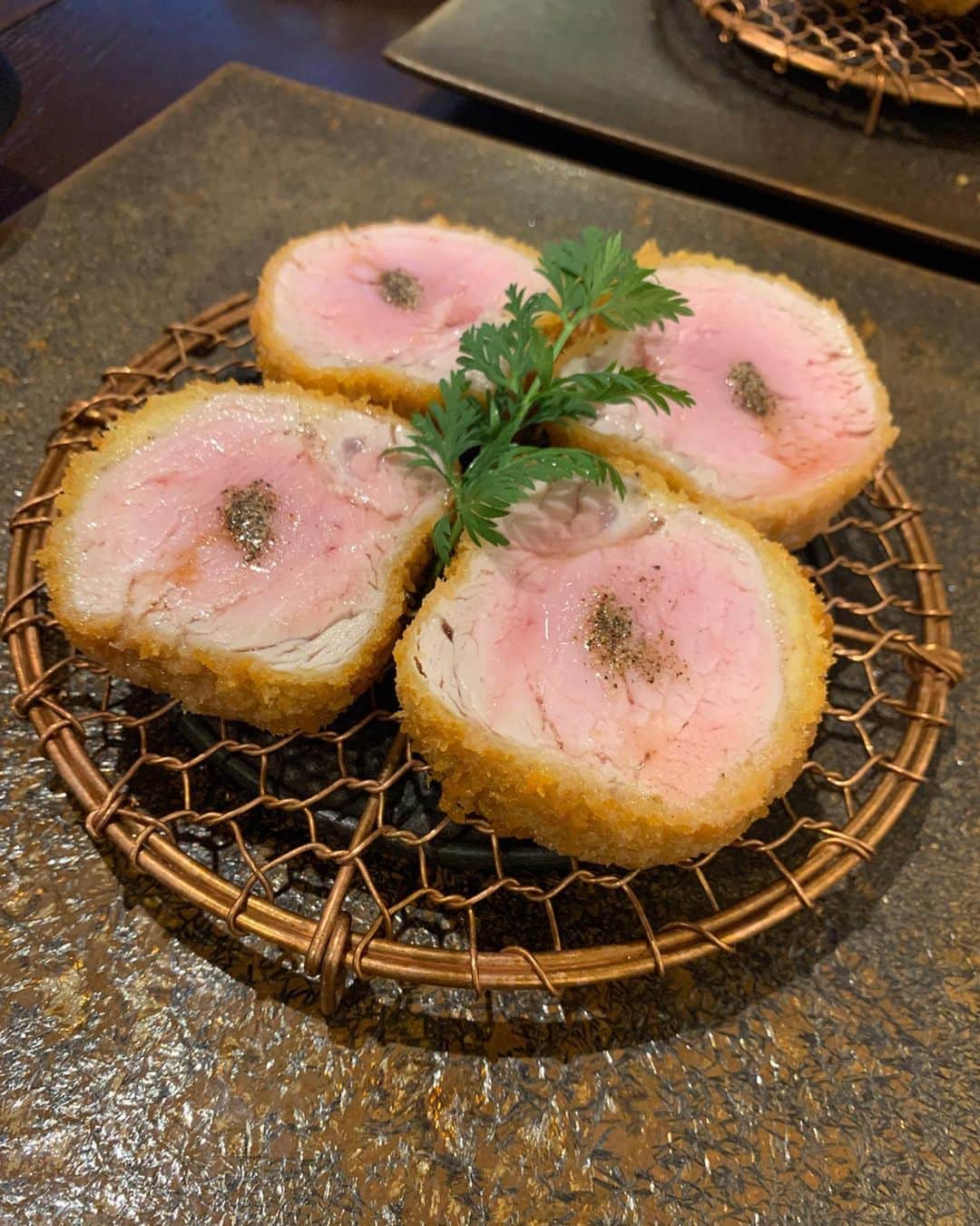 山田菜々のグルメインスタ