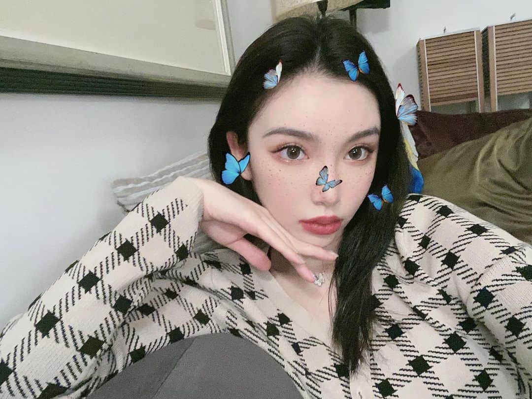 Keii Sonのインスタグラム：「🦋」