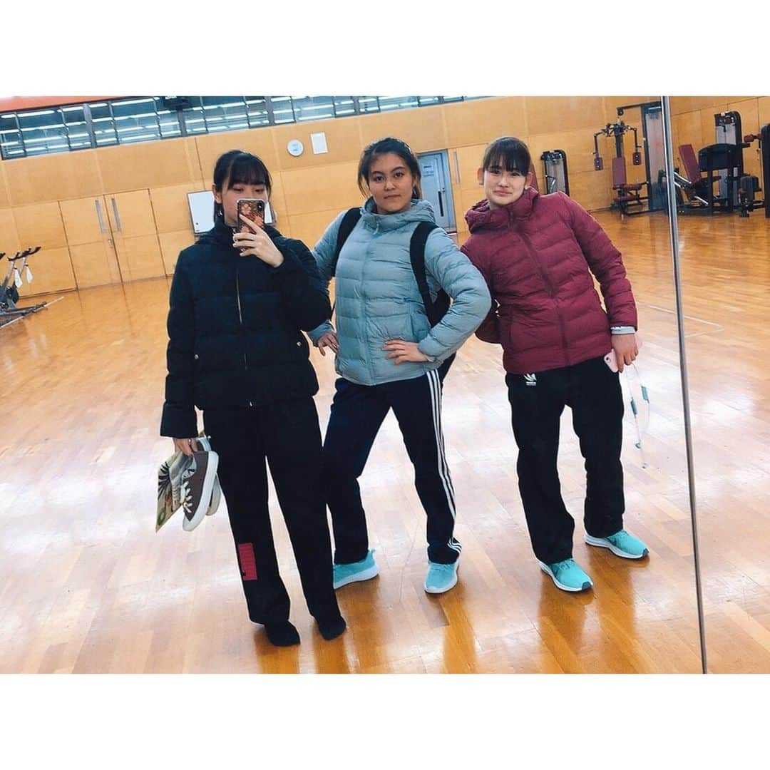 土橋ココさんのインスタグラム写真 - (土橋ココInstagram)「. 🤟🏻😎👻💗 #gymnastics  #mwu #lavys」2月28日 21時54分 - niko_d.k