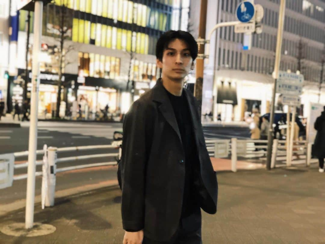 長瀬貴博さんのインスタグラム写真 - (長瀬貴博Instagram)「24歳になりました！ 沢山の人に支えられ、1年前には持ってなかったものを少しは手に入れられてるんじゃないかなと思います。まだほんの少しですが。 大きな夢がありますので、地道にでも、近付く、実現するため頑張ります。 もっと深い人間になれるよう。 今後とも皆様宜しくお願い致します。 メッセージくれた方々、ありがとう😆 いぇい」2月28日 22時20分 - nagase_takahiro