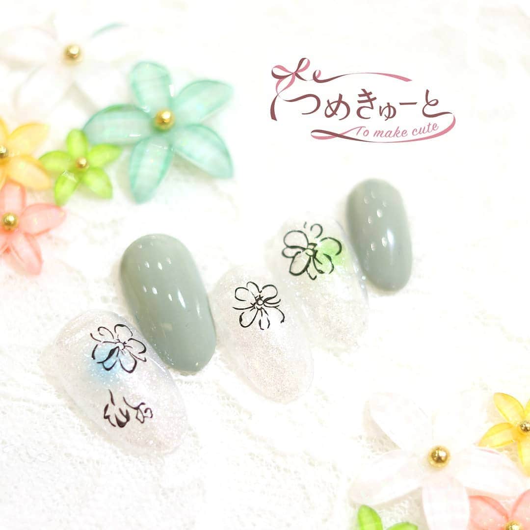 のインスタグラム：「❀✿春ネイル✿❀Spring nails 2020  春デザイン｜Mar. 1～May.31 No.242 税抜価格 3,000円（税込価格3,300円）  ご予約はこちらへ→www.tomakecute.com  #つめきゅーと #春ネイル  #ネイル #ねいる #ネイルアート #ネイルサロン #津田沼 #稲毛 #新浦安 #成田 #川口前川 #Springnails #nailart #nail salon #speedy #gel nails #美甲 #光療指甲 #フラワーネイル」