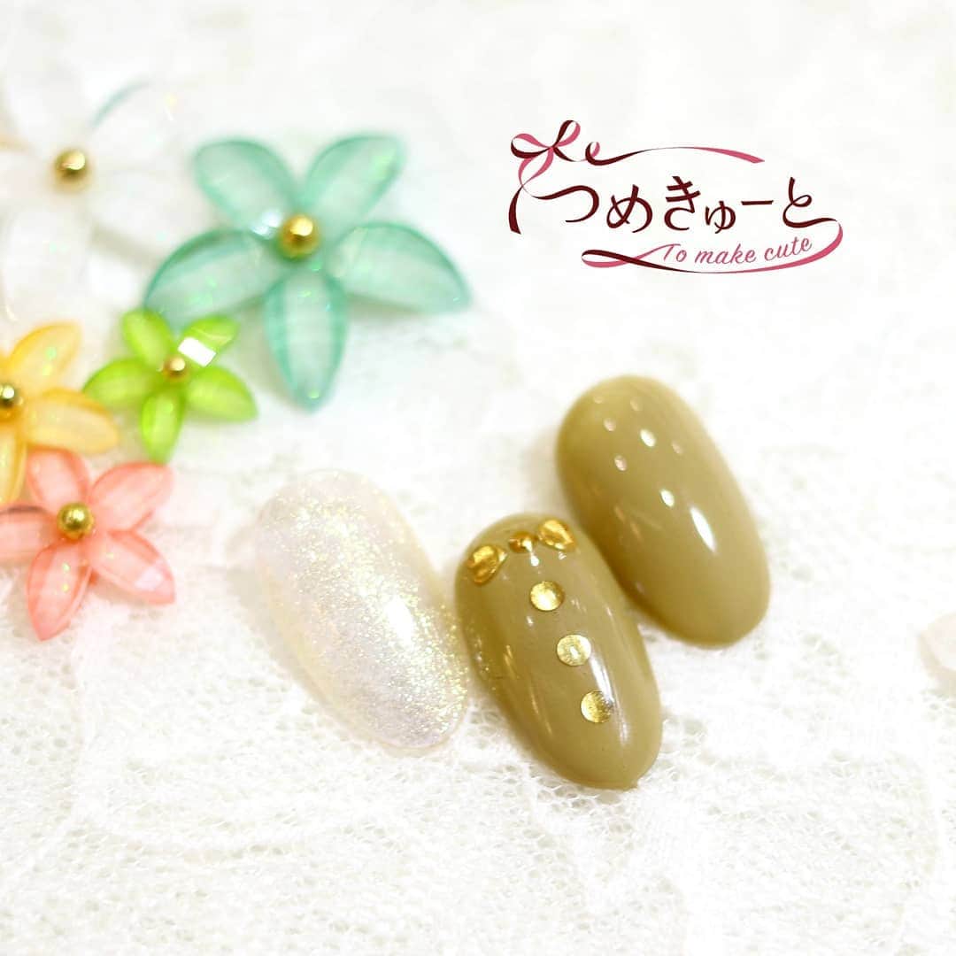 つめきゅーとさんのインスタグラム写真 - (つめきゅーとInstagram)「❀✿春ネイル✿❀Spring nails 2020  春デザイン｜Mar. 1～May.31 No.245 税抜価格 3,000円（税込価格3,300円）  ご予約はこちらへ→www.tomakecute.com  #つめきゅーと #春ネイル  #ネイル #ねいる #ネイルアート #ネイルサロン #津田沼 #稲毛 #新浦安 #成田 #川口前川 #Springnails #nailart #nail salon #speedy #gel nails #美甲 #光療指甲」2月29日 0時02分 - tomakecute