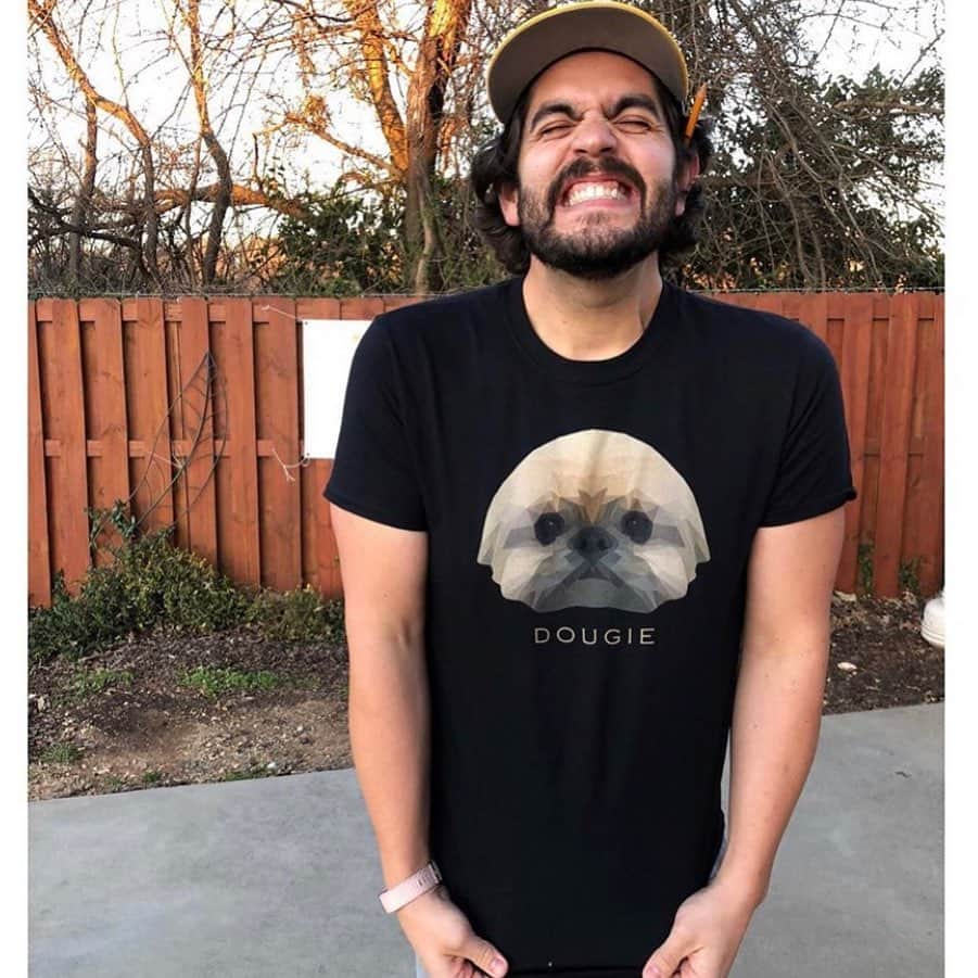 Dougie the Shih Tzuさんのインスタグラム写真 - (Dougie the Shih TzuInstagram)「Looks like @joe_beezy is happy with his Dougie t-shirt!  Get your own t-shirt or sweatshirt at www.dailydougie.com or link in bio. Original image by @thedigitaldesigner81」2月29日 1時09分 - dailydougie