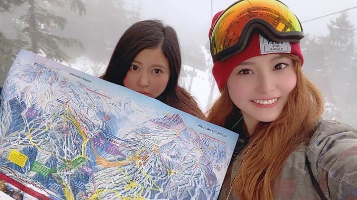 時田愛梨さんのインスタグラム写真 - (時田愛梨Instagram)「with @rima_nishizaki  #snowboarding #whistler #whistlerblackcomb #whistlervillage #canada #snowgirl  #🇨🇦 #ウィスラー #スノボー女子 #ふわふわ雪 #銀世界 #ウィスラーブラッコム」2月29日 2時04分 - eri_tokita