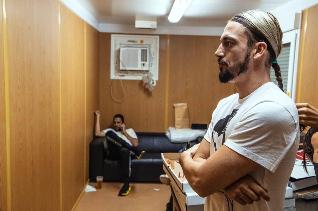 Dimitri Vegas & Like Mikeさんのインスタグラム写真 - (Dimitri Vegas & Like MikeInstagram)「Pre show focus」2月29日 2時54分 - dimitrivegasandlikemike