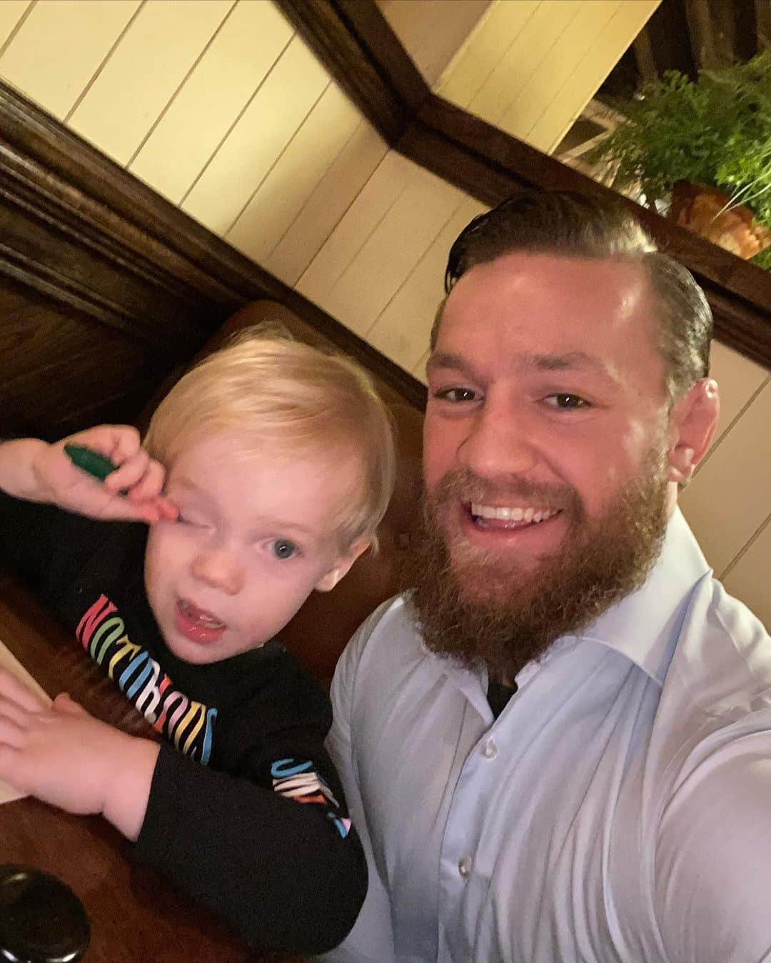 コナー・マクレガーさんのインスタグラム写真 - (コナー・マクレガーInstagram)「Family dinner ❤️」2月29日 6時21分 - thenotoriousmma