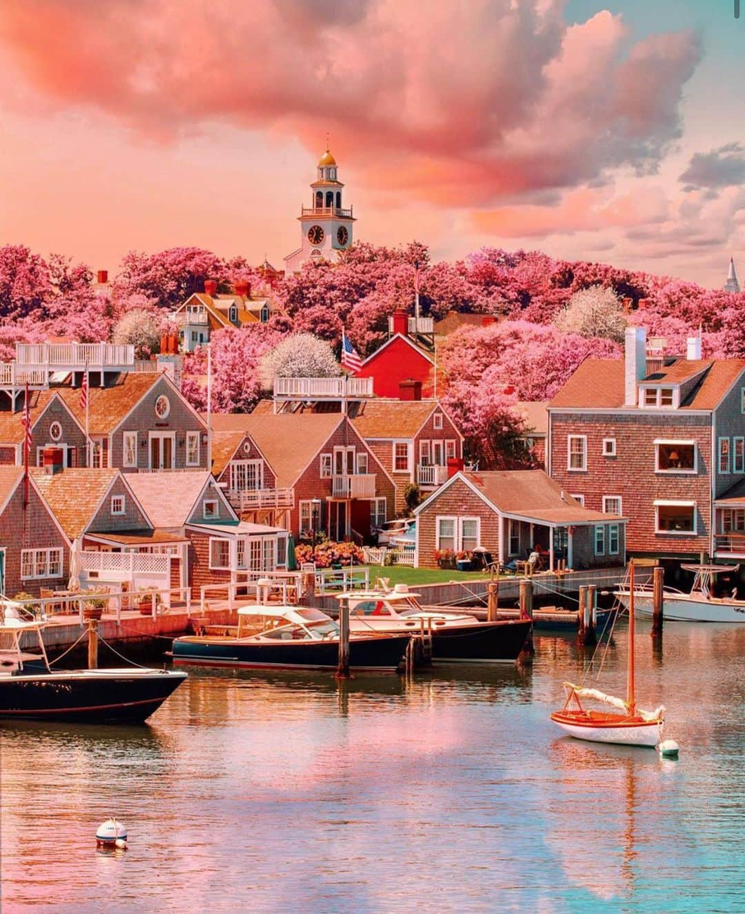 Wonderful Placesさんのインスタグラム写真 - (Wonderful PlacesInstagram)「Spring in Nantucket Island - Massachusetts ✨💖💖💖✨ . Picture by ✨✨@kjp✨✨ #wonderful_places for a feature 💖」2月29日 7時56分 - wonderful_places