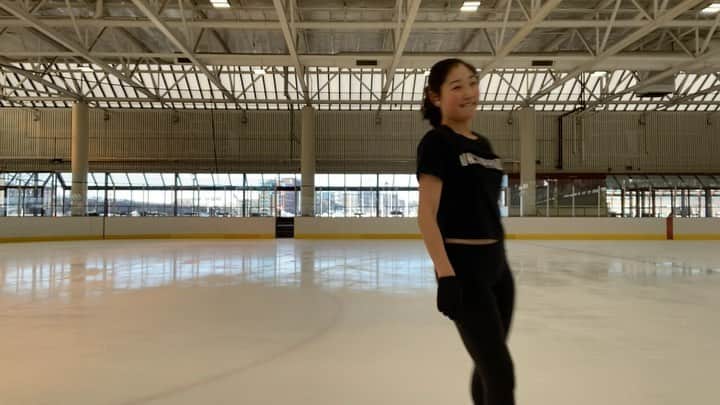 長洲未来のインスタグラム：「Getting through the week like 🙅🏻‍♀️💁🏻‍♀️🙋🏻‍♀️🙆🏻‍♀️ #happyfridayeveryone」