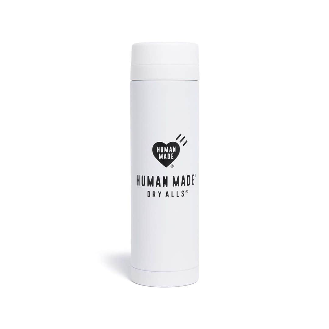 HUMAN MADEさんのインスタグラム写真 - (HUMAN MADEInstagram)「"THERMO STAINLESS BOTTLE" now available in store and online. www.humanmade.jp  オリジナルグラフィックをプリントしたサーモステンレスボトルです。真空2重構造の保冷温ボトルは、かさばらないスリムなサイズ感が特徴です。 200ml & 300ml stainless steel insulated thermos flask.」2月29日 11時46分 - humanmade