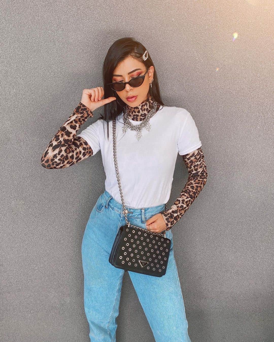 Gabriela Salesのインスタグラム：「De hoje. Curtem esse tipo de sobreposição ou sentem ódios? 😂❤️」