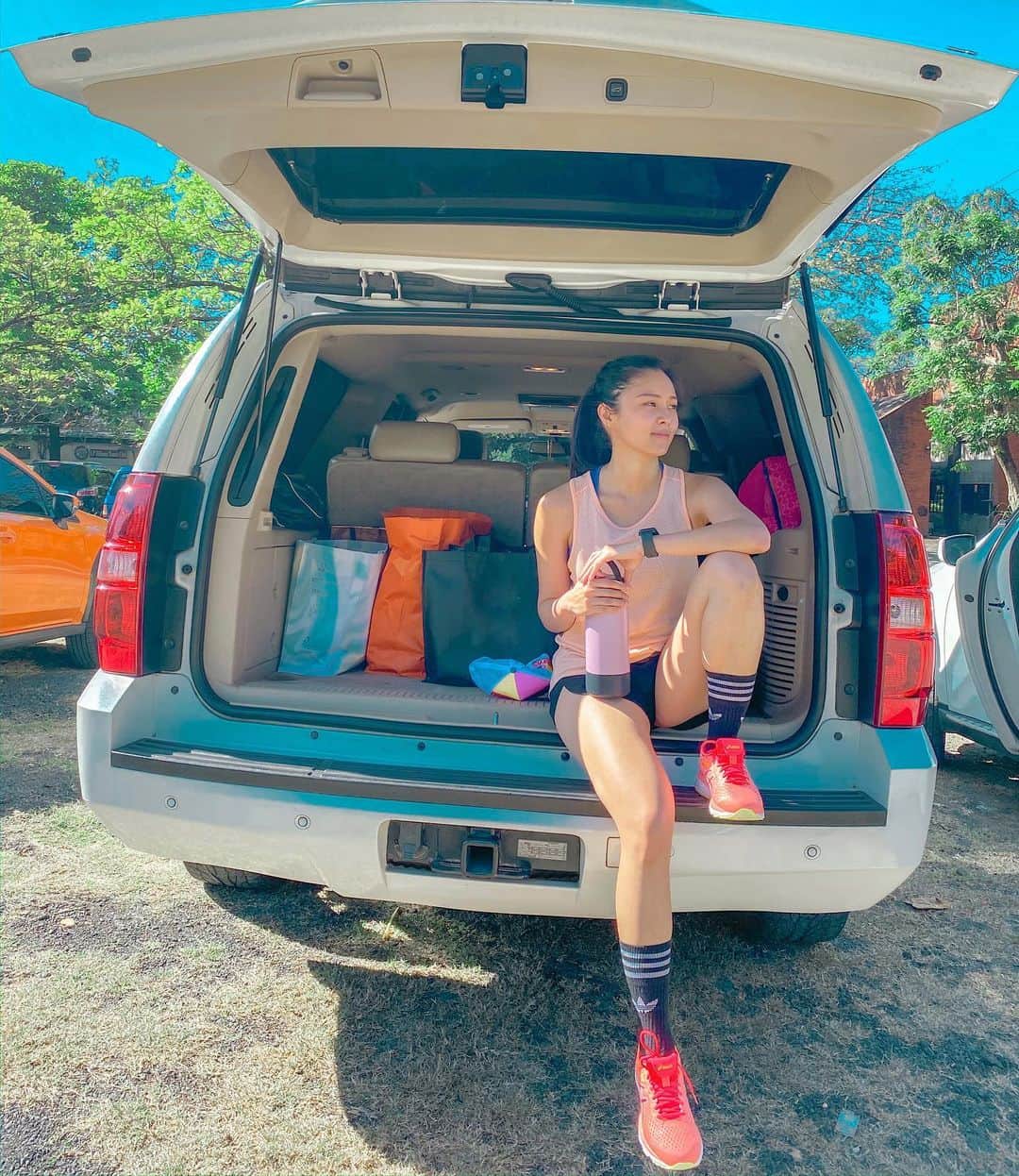 Kim Chiuさんのインスタグラム写真 - (Kim ChiuInstagram)「Good morning!!!☀️. Lets start the weekend with a solid 10km run!!!🏃🏻‍♀️🏃🏻‍♀️🏃🏻‍♀️. thank you @rinaveracruz and #arriane 💚 @beroccaph . happy 29th of february everyone!!!😘」2月29日 12時17分 - chinitaprincess