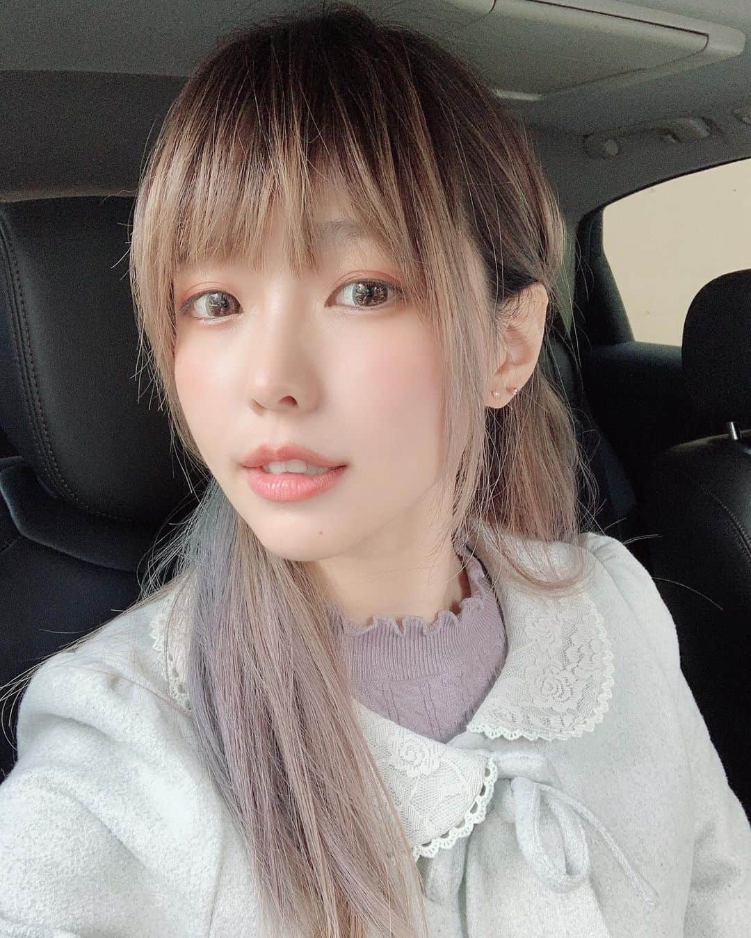 Elyさんのインスタグラム写真 - (ElyInstagram)「Give you a smile,have a nice weekend ✨　 皆さん健康でいてねー 大家都健康健康的呀！約好囉～  #elycosplay #dailyely #elydaily #blessed」2月29日 23時11分 - eeelyeee