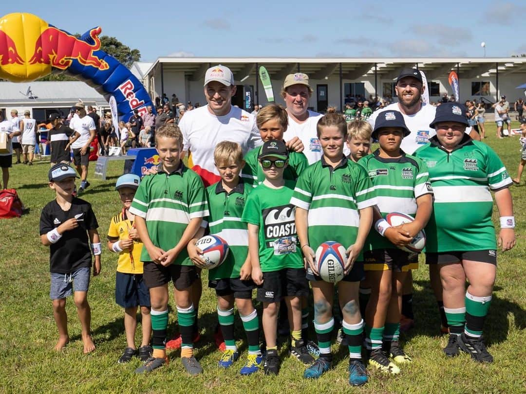 ボーデン・バリットさんのインスタグラム写真 - (ボーデン・バリットInstagram)「Back in Taranaki for the Redbull Forceback Finals. Great to see all the regional winners and coastal locals having a lot of fun at a grassroots place where it all began for me. Cheers @coastalrugbyclubnz for hosting the inaugural event, I’m already looking forward to next year!」2月29日 15時58分 - beaudenbarrett