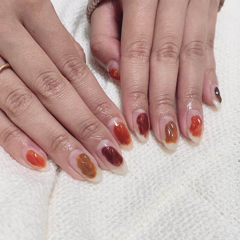 ななせ結衣のインスタグラム：「インスタライブすると みんな必ずネイル褒めてくれる💅💞 . .  #nail  #naildesign #nailart  #ネイル #ネイルデザイン  #冬ネイル #ワイヤーネイル  #ジェルネイル #オシャレネイル  #ネイル好きな人と繋がりたい  #makeup #cosmetics  #fashion #cute #beauty  #美容好きな人と繋がりたい  #いいね返し #lfl #likeforlikes  #美甲 #네일아트  #뷰티  #귀여운네일」