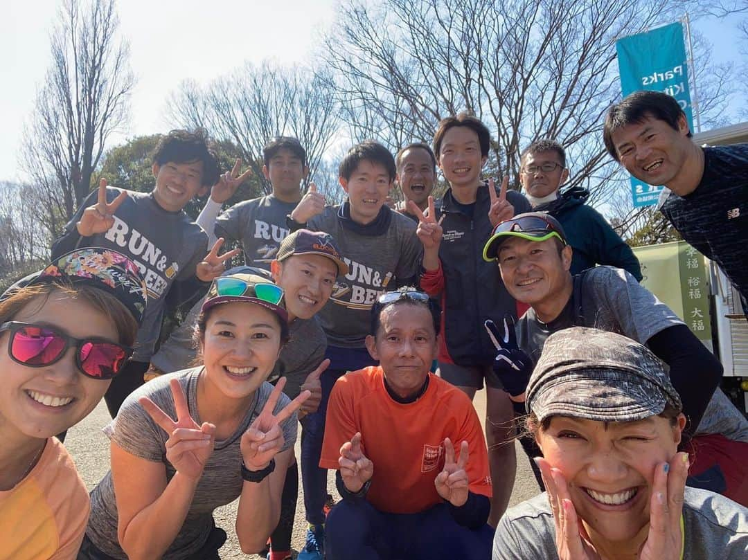 福島和可菜さんのインスタグラム写真 - (福島和可菜Instagram)「今日は、 サロン仲間の皆様と、サクッと走りました🏃‍♂️ 朝ランからスタート🥳  練習会と言うよりは…もう少しゆるっと🥰  疲労がたまり過ぎている時は、免疫力が弱ってしまう可能性もあるかも知れませんが、適度な運動は、体力も付くので身体にも、そして心にも大切だと思います☀️☀️☀️ 1人で走るよりとっても楽しかった🥳  皆様、ありがとうございました✋  さて、今日はこれから生放送です🎙 って打ってるところで打ち合わせに入りました（笑） 無事に生放送終了👍  今日もありがとうございました🥰  #オンラインサロン #走って #飲んで #食べよう #会 #サロン #メンバー #大切な #仲間 #ありがとう #福島和可菜 #福島舞 #福島姉妹 #目指せ #サブフォー #サブスリー #run #& #beer #Love #running #sports #最高 #スッキリ #🏃‍♂️ #❤ #☺️ #🥳 #✨ #✋」2月29日 17時11分 - fukushimawakana