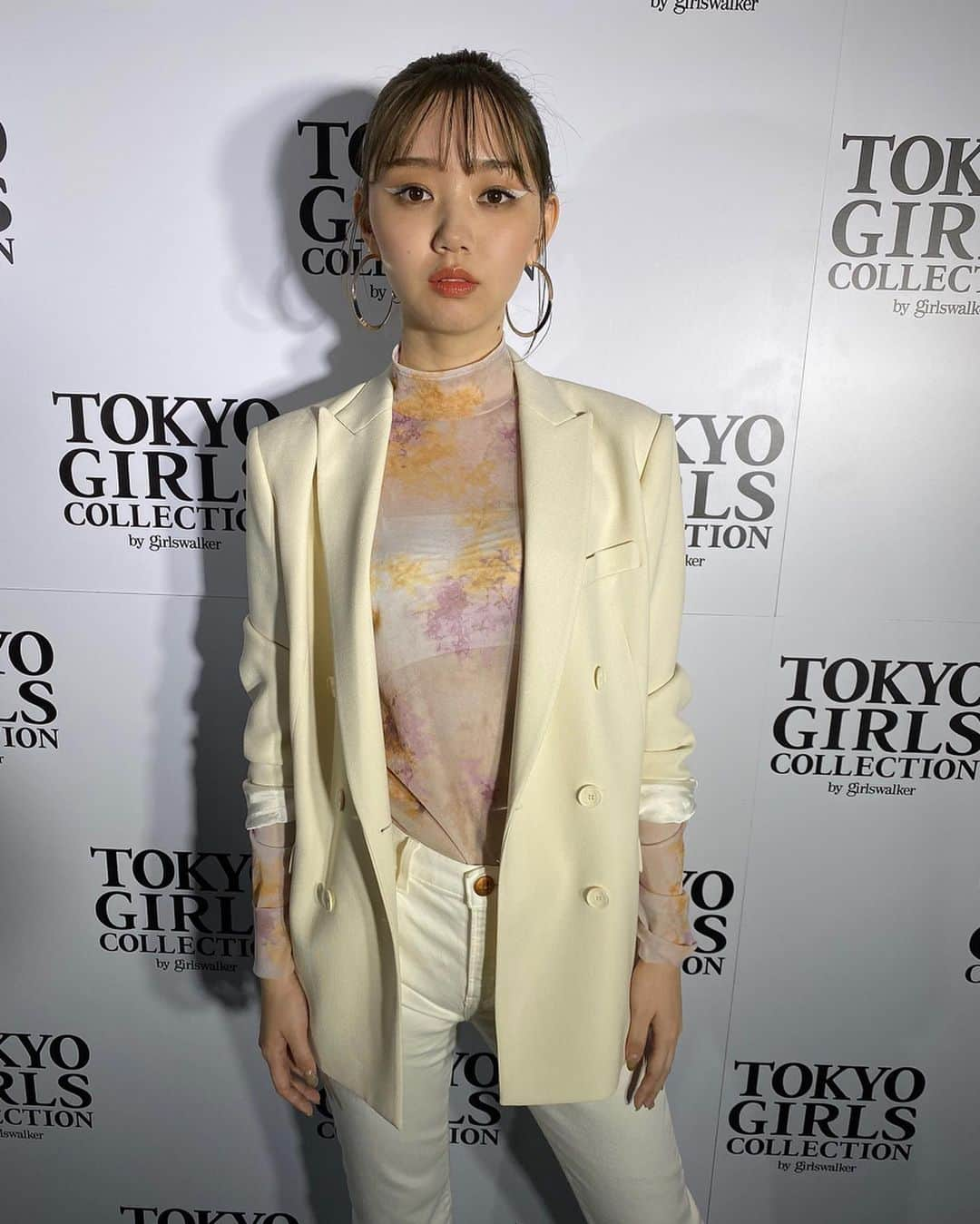 江野沢愛美さんのインスタグラム写真 - (江野沢愛美Instagram)「TGCありがとうございました！！！ たくさん見て頂いてありがとうございました😢♥️ 30回記念がこのような形になってしまいましたが、たくさんの感想をSNSでいただいて嬉しかったです！！ 手を洗って予防して、次は絶対会えますように。」2月29日 17時37分 - enosawa_manami