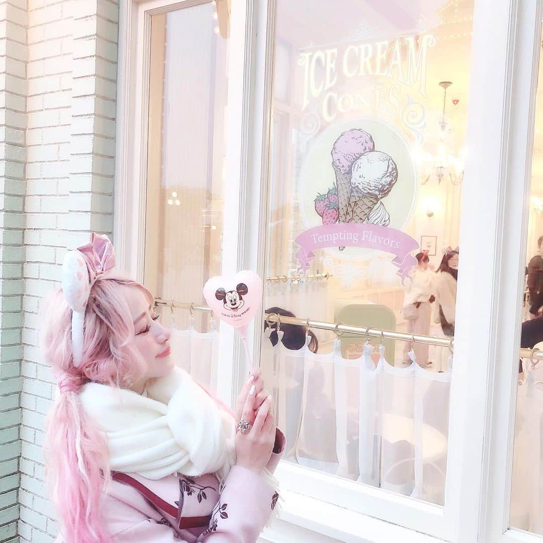 胡桃兎愛のインスタグラム：「🍨💞」