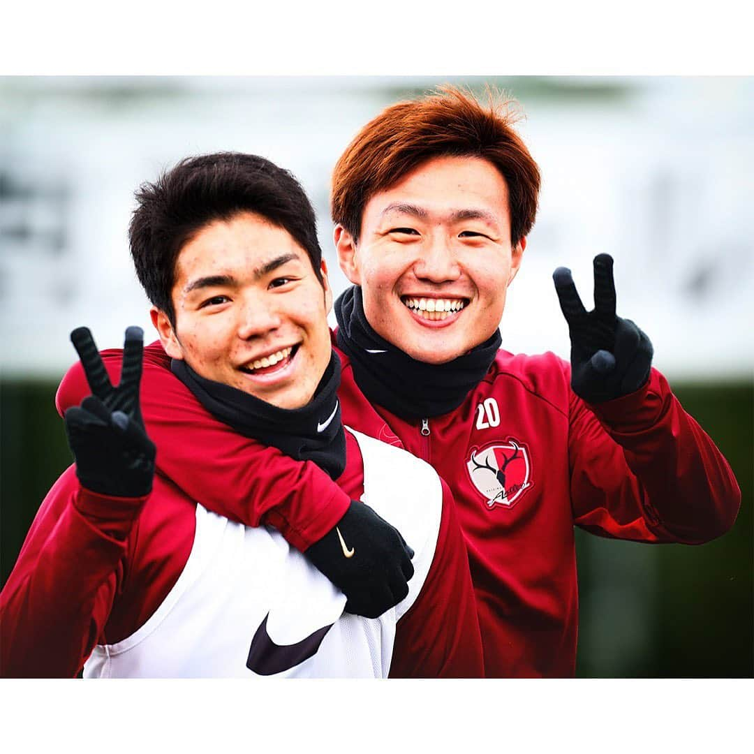 鹿島アントラーズさんのインスタグラム写真 - (鹿島アントラーズInstagram)「トレーニング！  #鹿島アントラーズ #kashimaantlers #三竿健斗 #松村優太 #遠藤康 #染野唯月 #関川郁万 #白崎凌兵 #山本脩斗 #クォンスンテ #和泉竜司 #広瀬陸斗 #佐々木翔悟 #レオシルバ #leosilva #エヴェラウド #everaldo #ファンアラーノ #juanalano #ブエノ #bueno」2月29日 18時49分 - kashima.antlers