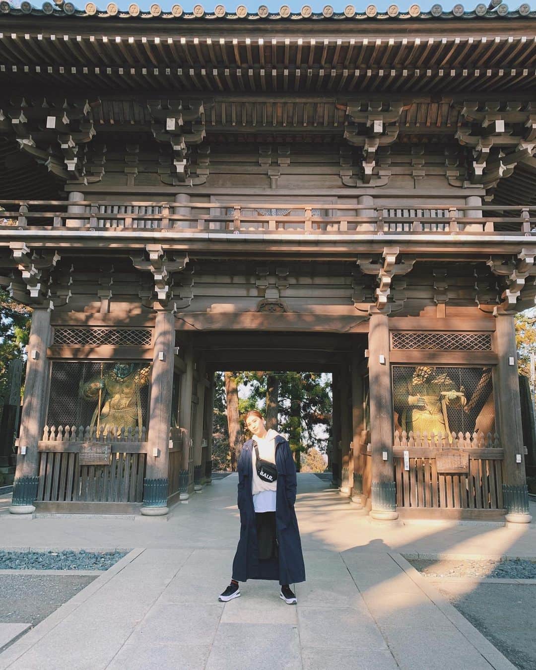 奈津美さんのインスタグラム写真 - (奈津美Instagram)「- かっこよかったなぁ。 少しあったかくなったら また行きたい！🌸 - #高尾山」2月29日 19時32分 - natsumi_7.2.3