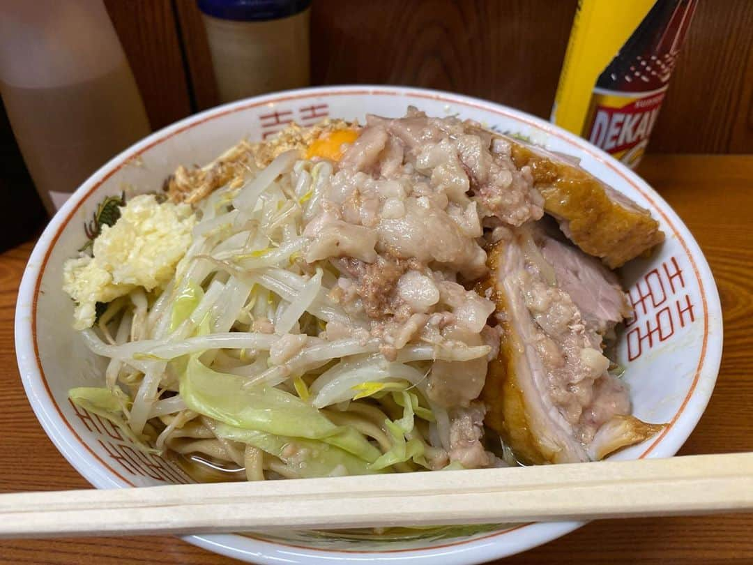 桃乃木かなさんのインスタグラム写真 - (桃乃木かなInstagram)「🍜🐷 ヤサイ少なめニンニクアブラ #ラーメン二郎 #ラーメン二郎亀戸店  #ニンニクの日」2月29日 21時36分 - kana_momonogi