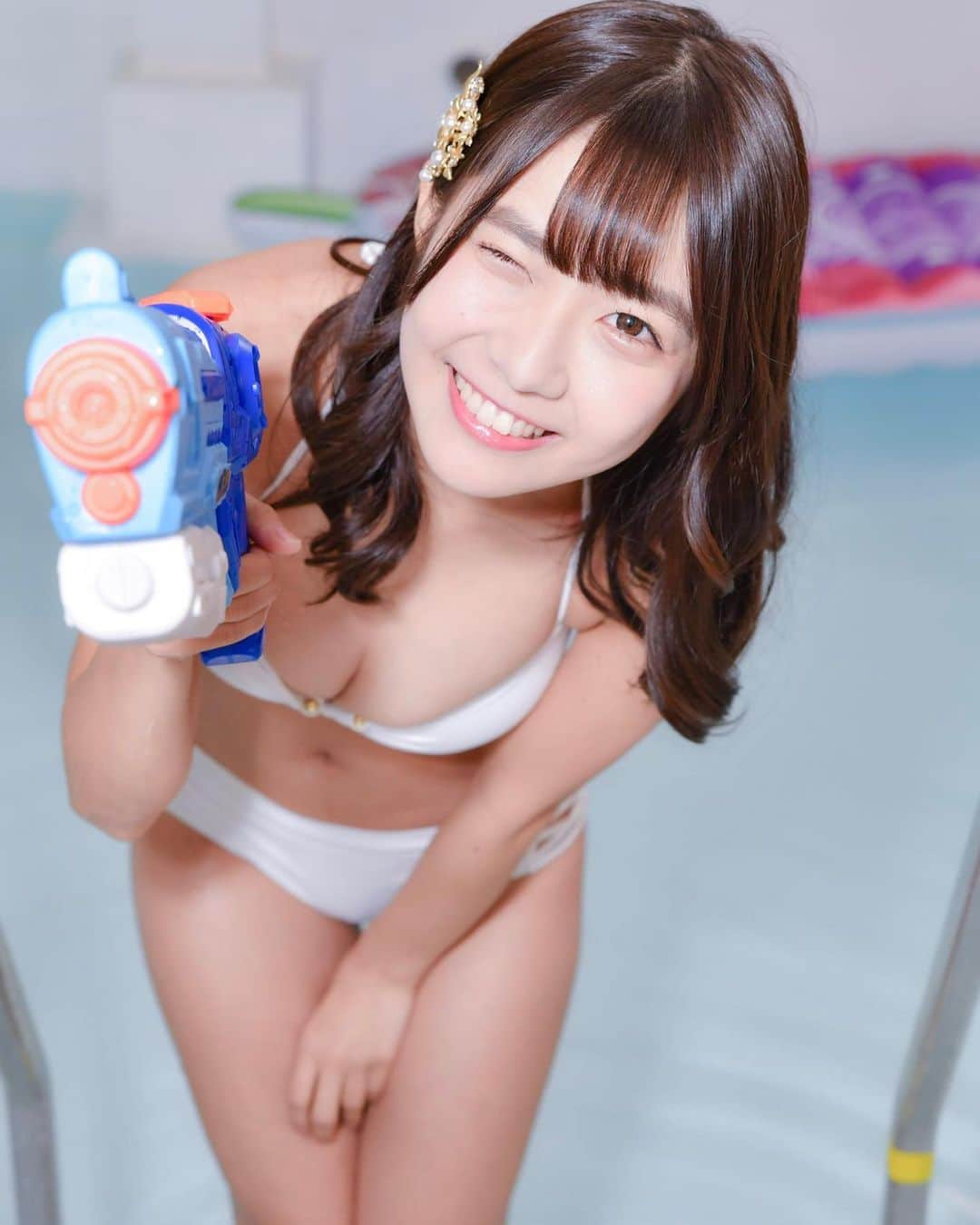 天羽希純のインスタグラム：「水鉄砲うっちゃうよー！  #水着 #泳衣 #swimwear #ビキニ #bikini #bikinigirls #コスプレ #cosplay  #japanesegirl #巨乳 #谷間 #可愛い女の子 #グラビア #gravure #グラドル #アイドル #Japaneseidol #撮影会 #撮影会モデル #被写体 #太もも #フェチ  #プール #海」